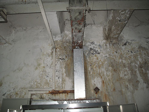 大型地下车库渗漏水原因分析及渗漏水治理方法