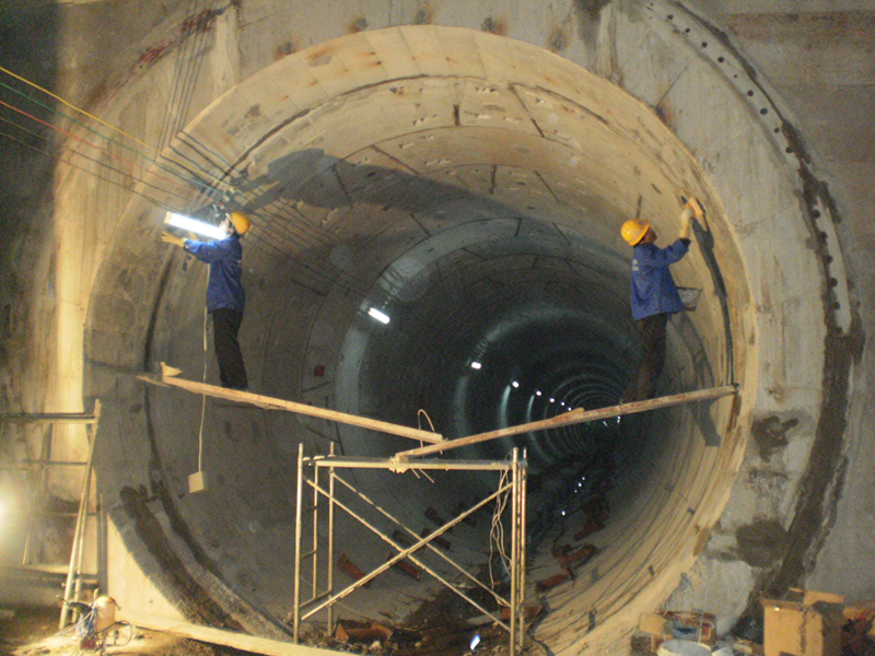 隧道漏水隧道裂缝渗水怎么处理？